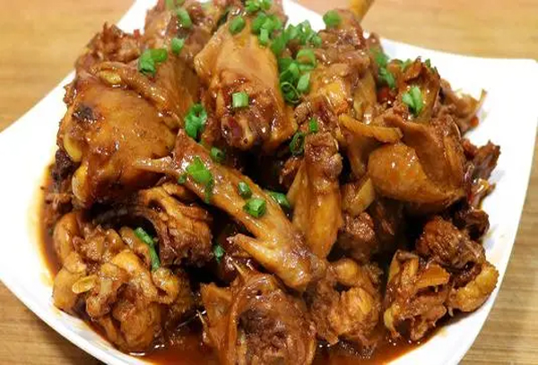 餐饮外卖代运营沿用的定价思路，让商家利润滚滚